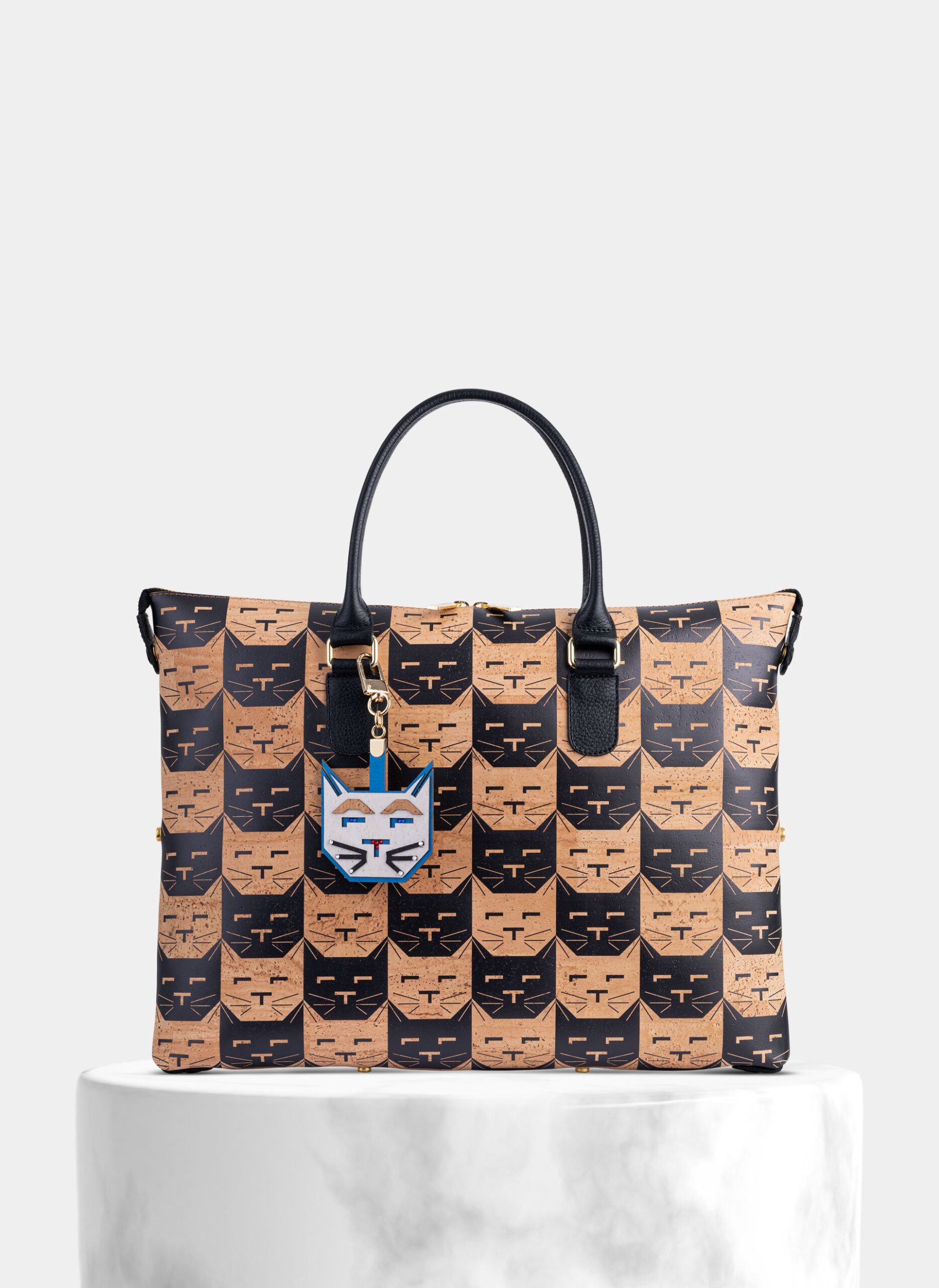 3in1 Cork Handbag Cats - Shop now at StudioCork
