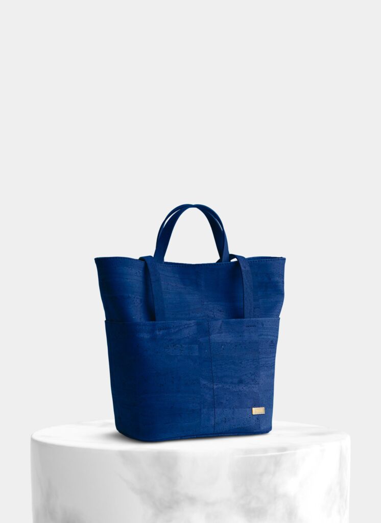 Shop now Minimal Cork Small Tote Bag | Fast Shipping Worldwide - StudioCork