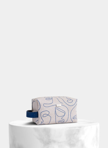 Cork Minimal Necessaire Silhouettes
